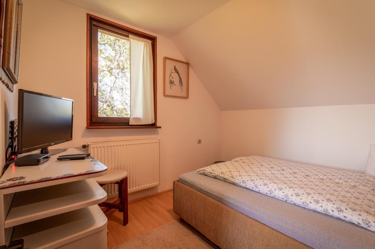 Farmstay Kotic Slunj Exterior photo